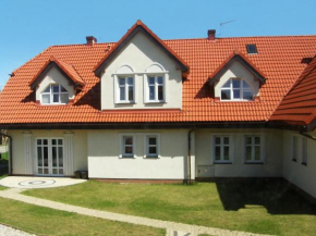 Holiday Home Domek Joanna-1 by Interhome, Łeba